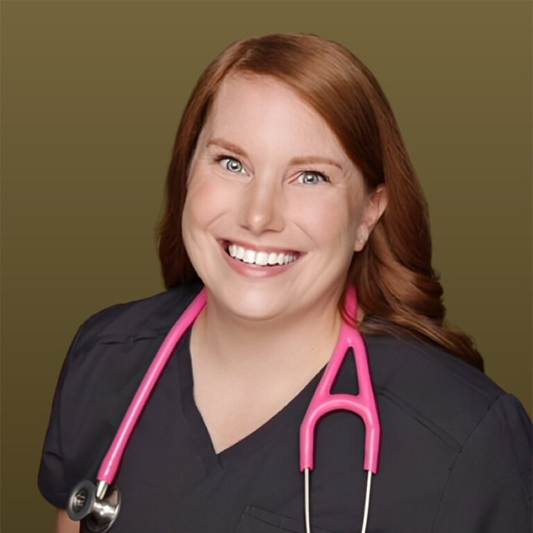 Cara Hill – Lead Veterinarian